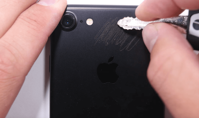 iphone7-extreme-durability-test-3