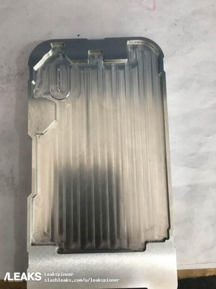 iphone 8 mould exposure 2