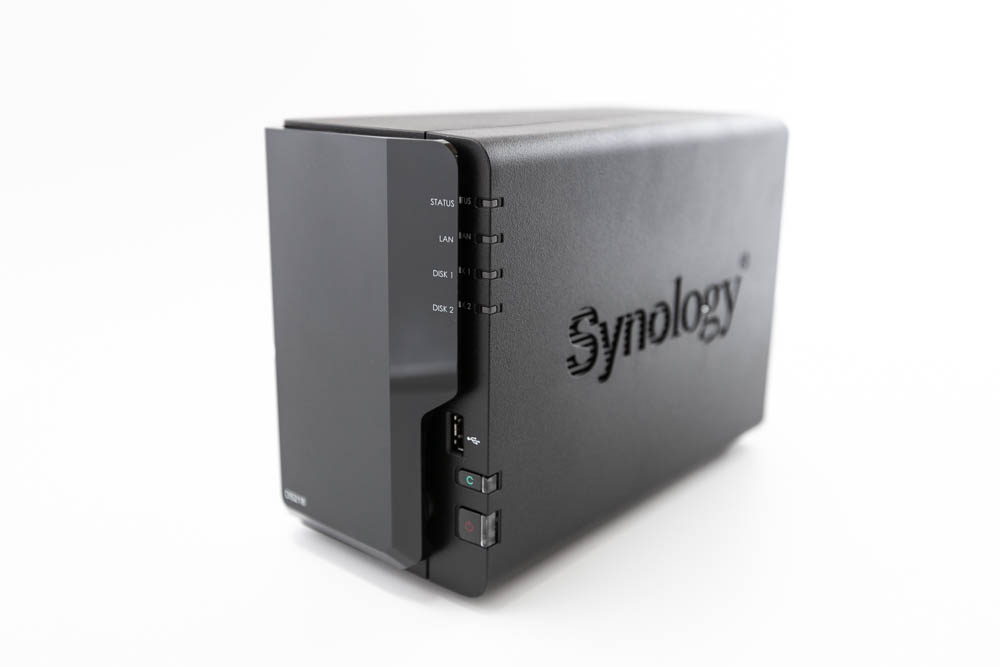 [開箱] Synology NAS DS218 超強跨平台備份機制，影音娛樂4K輕鬆一手掌握