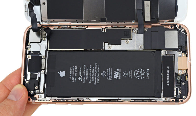 iPhone 8主機板發生重開機、螢幕死機故障，蘋果官方推出召回計畫