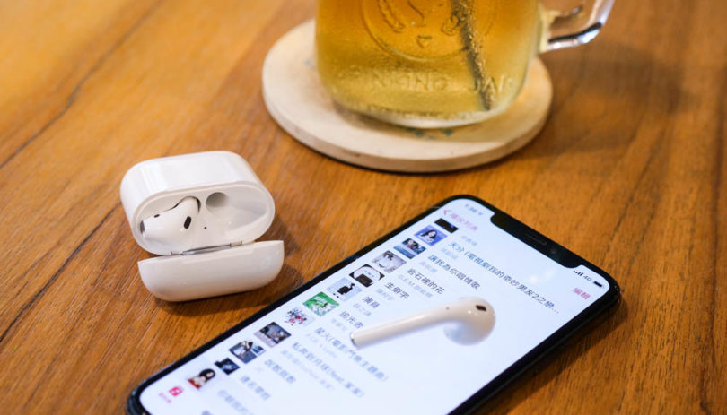 AirPods 2 開箱上手評測：有史以來iPhone 上體驗最好的藍牙耳機 - 瘋先生