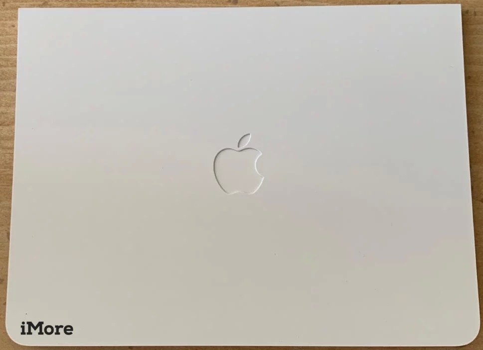 Apple Card 實體信用卡拿到了！卡片風格與重量槍先看3