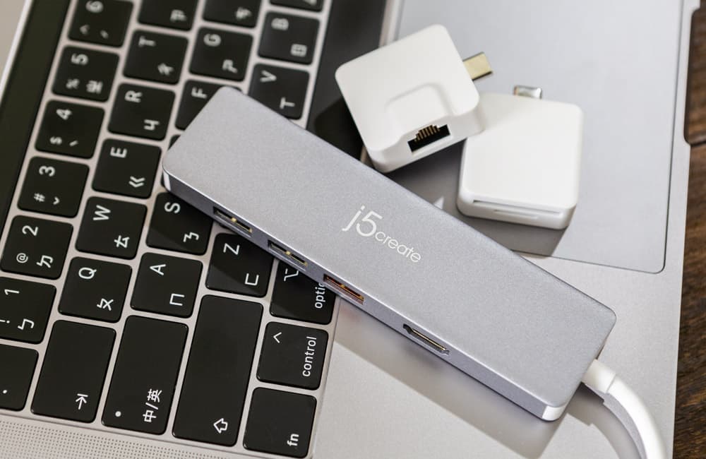 j5create 凱捷極限高速 USB3.1 Gen2 USB-C 模組化9合1 Hub開箱