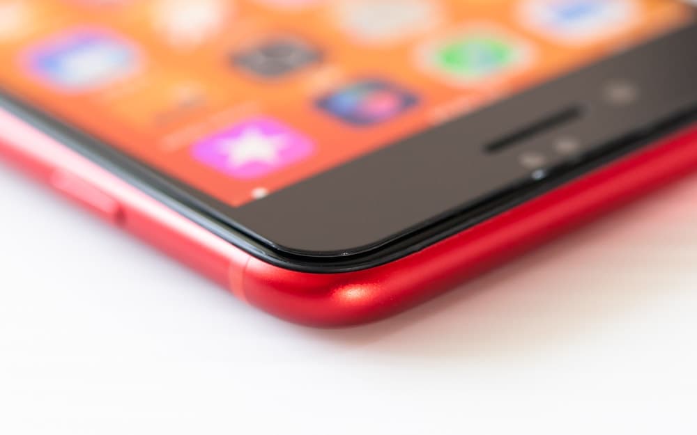 hoda iPhone SE2 保護貼推薦，平價2.5D進化滿版9H鋼化玻璃保護貼8