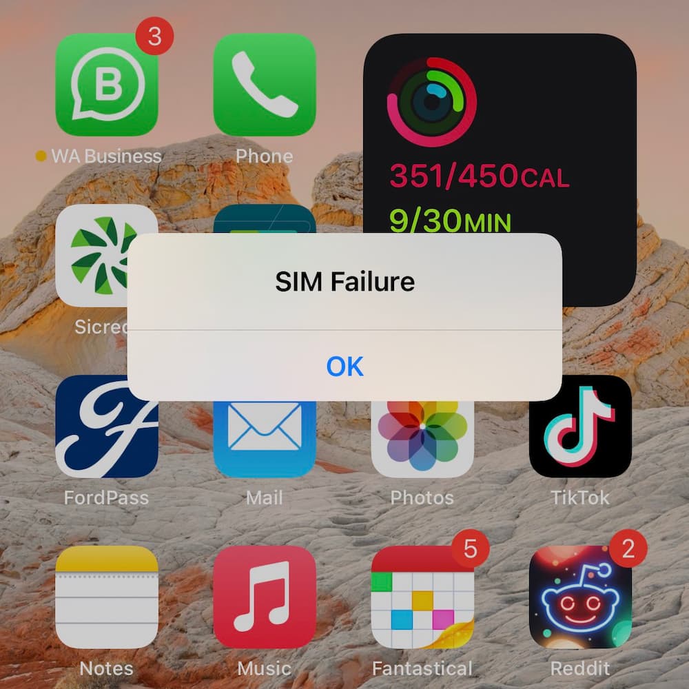 國外用戶升級iOS 14.7 beta2 碰見SIM Failure 錯誤（圖片來源：Vinicius Porto）