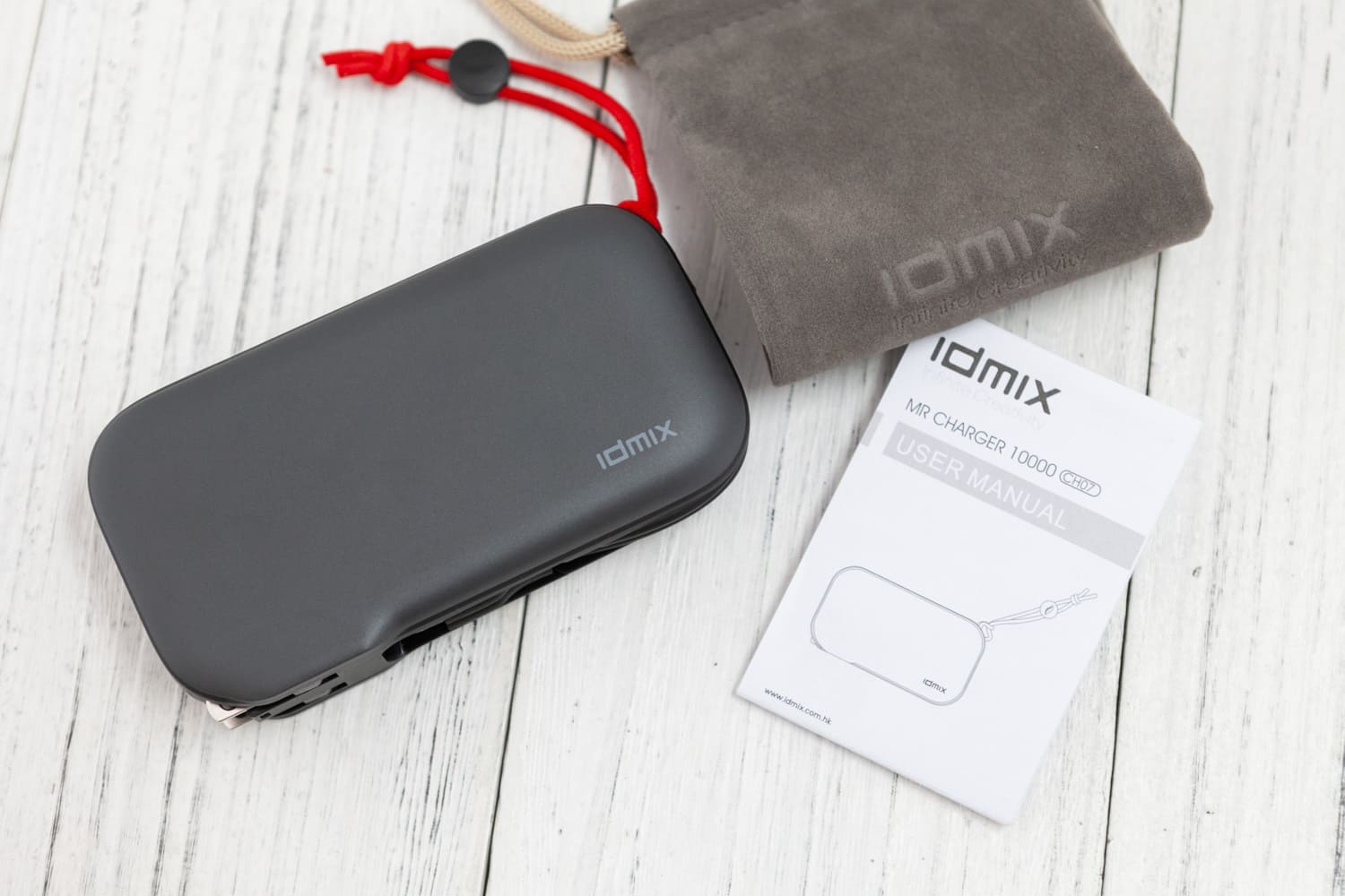 IDMIX CH07 蘋果MFi認證、雙重快充線、更輕盈、支援4台設備充電2