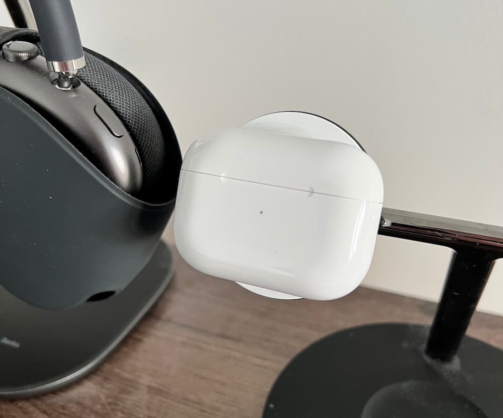MagSafe対応】AirPods Pro 充電器 (充電ケース) のみ www.iqueideas.in