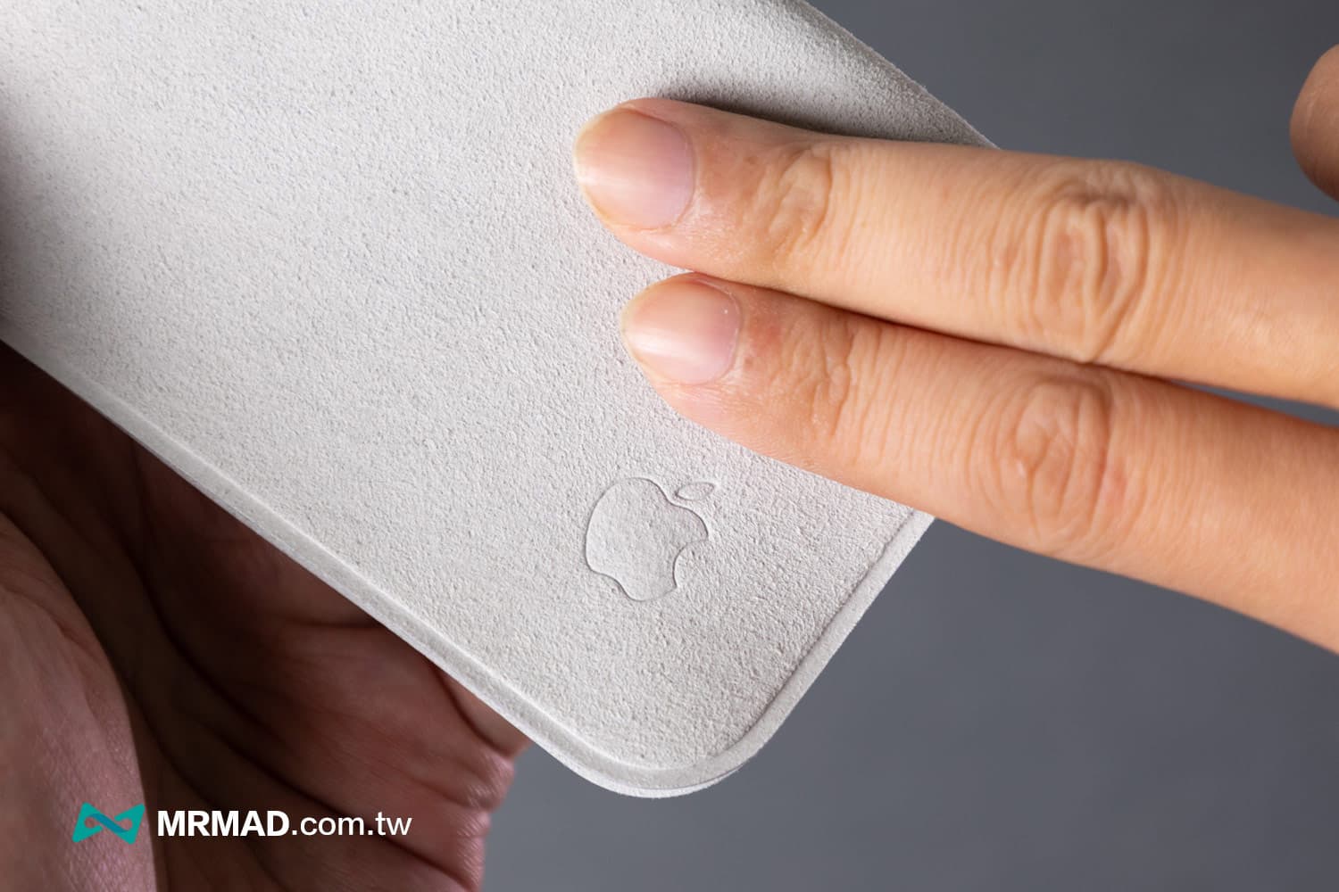 Apple擦拭布材質、尺寸與防水效果1