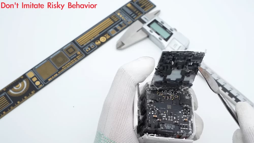 Apple 35W 雙USB-C 充電器拆解揭秘，內部設計對稱充電超悲劇5