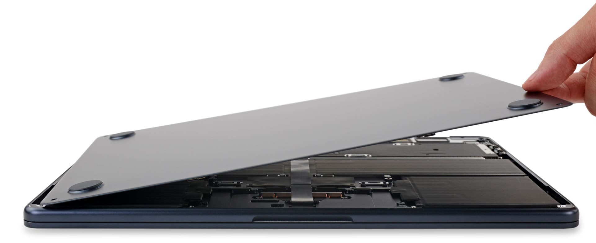 M2 MacBook Air 拆解總結：一台少了散熱器超輕薄筆電1