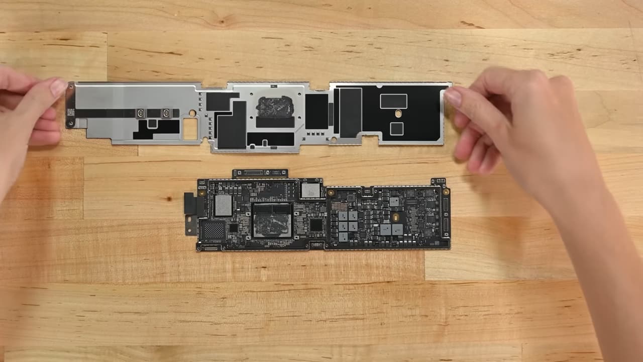 M2 MacBook Air 拆解總結：一台少了散熱器超輕薄筆電3
