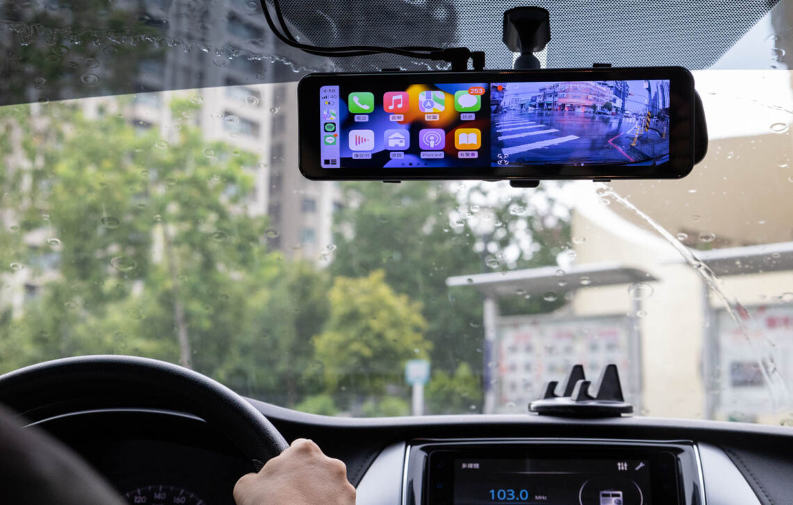 CarPlay無線4K行車記錄器開箱,後照鏡整合Siri與行車記錄器 - 瘋先生