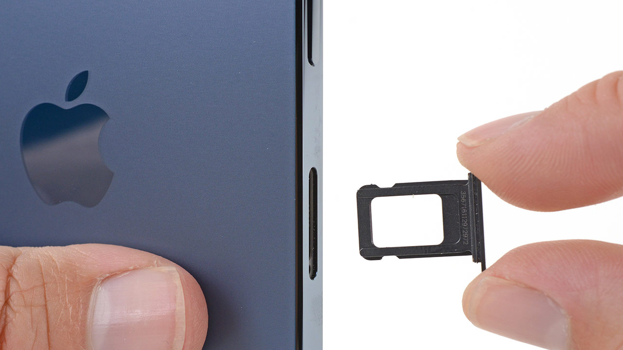 iphone 14 will remove the physical sim card slot