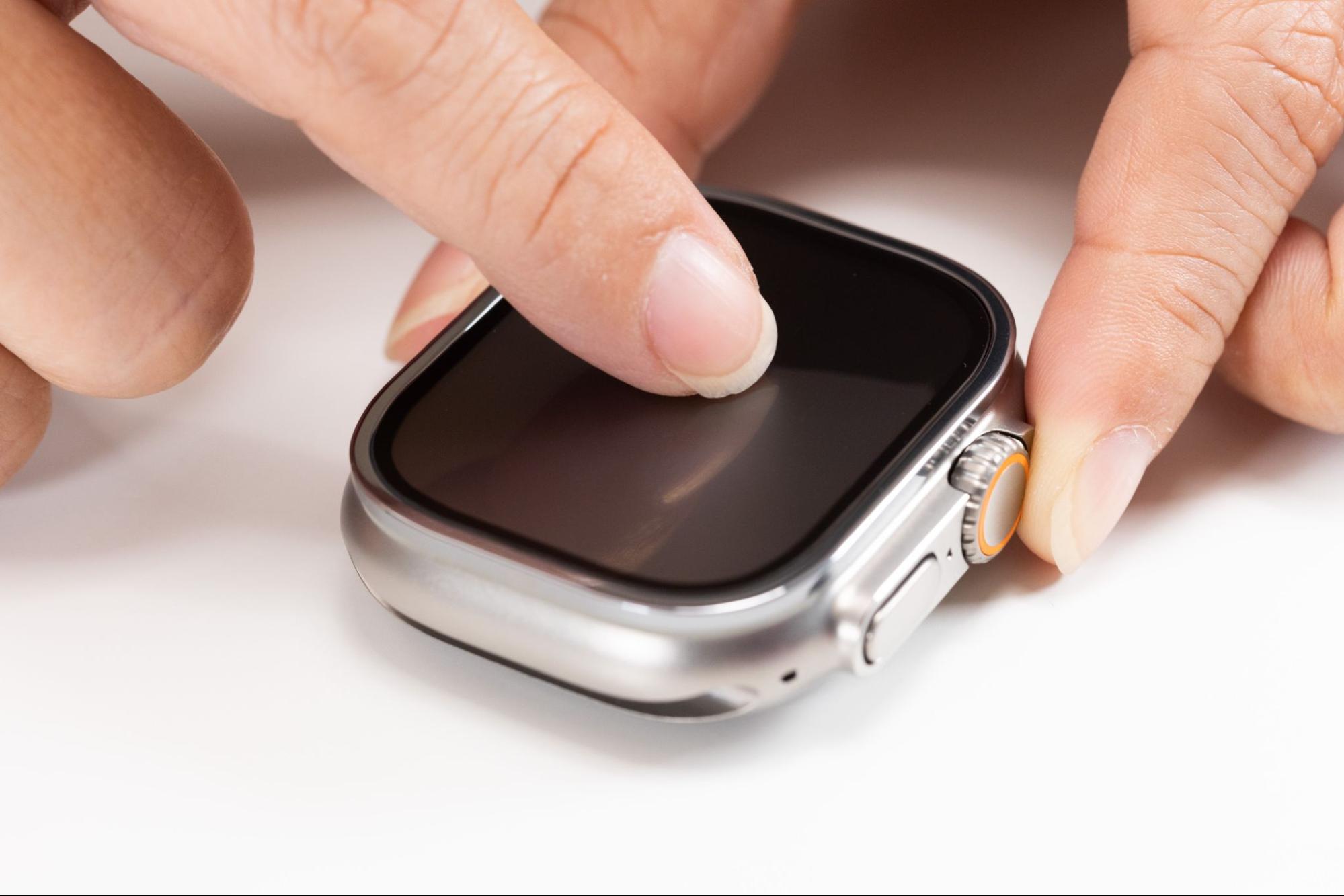 hoda Apple Watch Ultra 藍寶石保護貼怎麼貼？6
