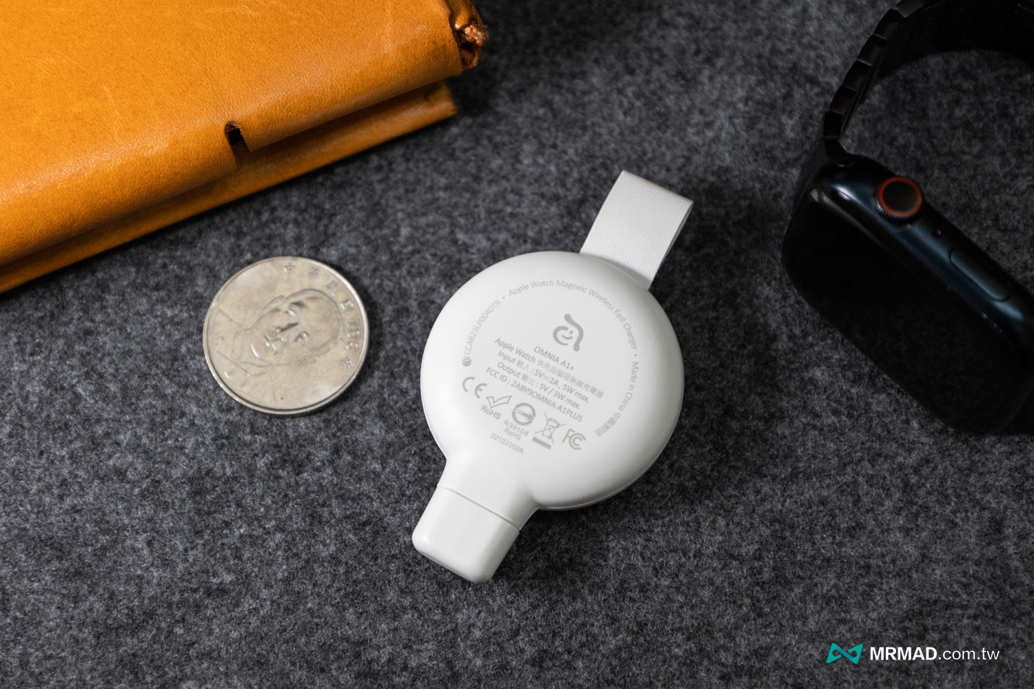 OMNIA A1+ Apple Watch 快充版磁吸無線充電器2