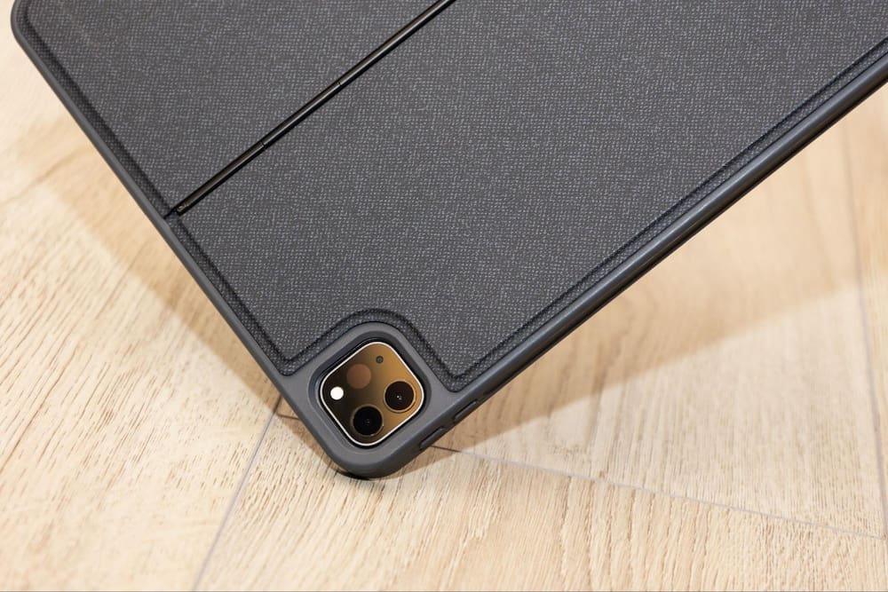 eiP Magnetix 磁吸可拆式藍芽鍵盤開箱評測：360度防護、多角度支架6