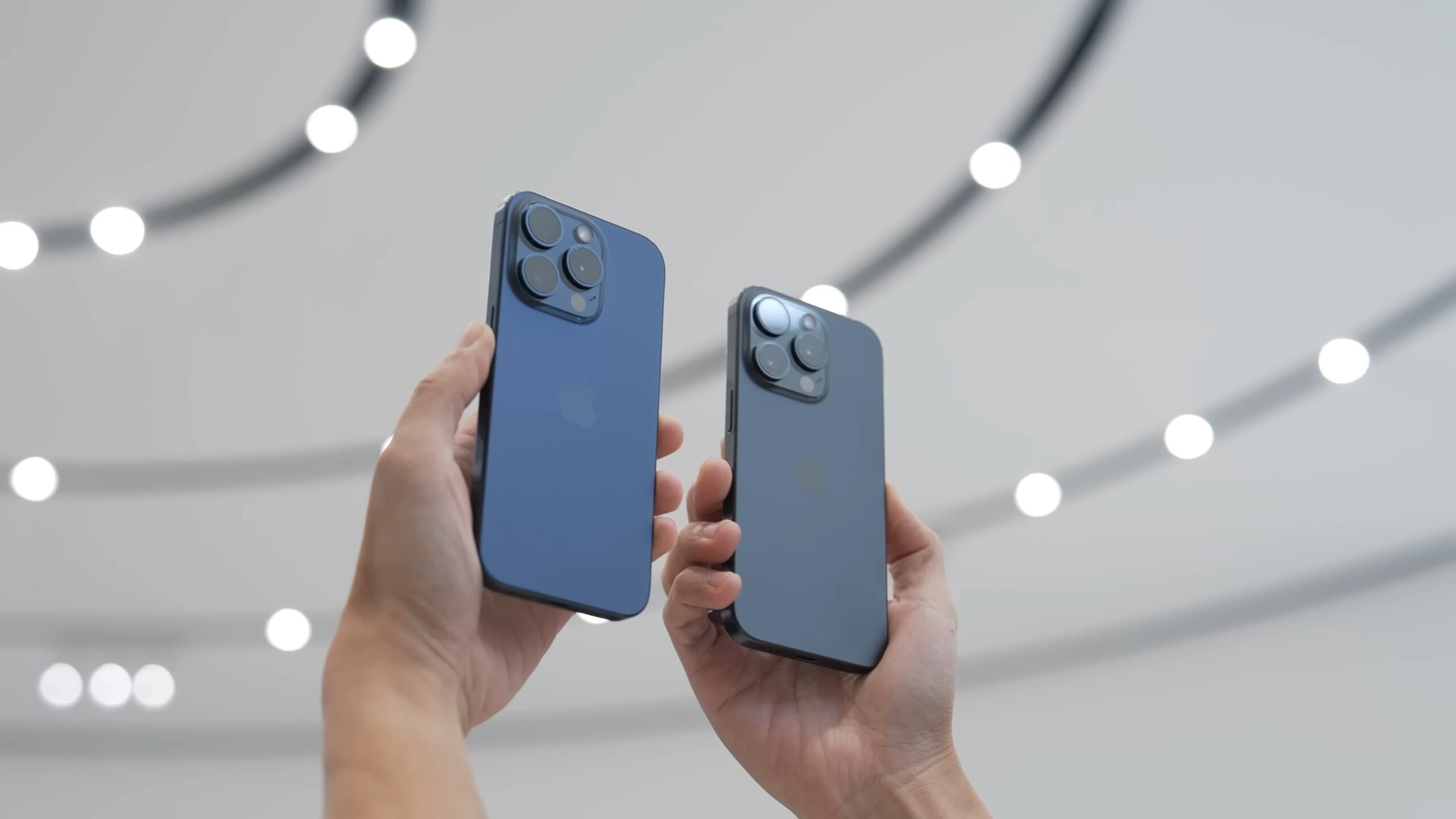 iPhone 15 Pro鈦金屬藍色、黑色額外加入塗層