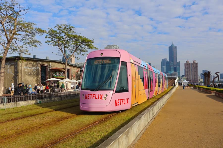 高雄魷魚遊戲輕軌列車