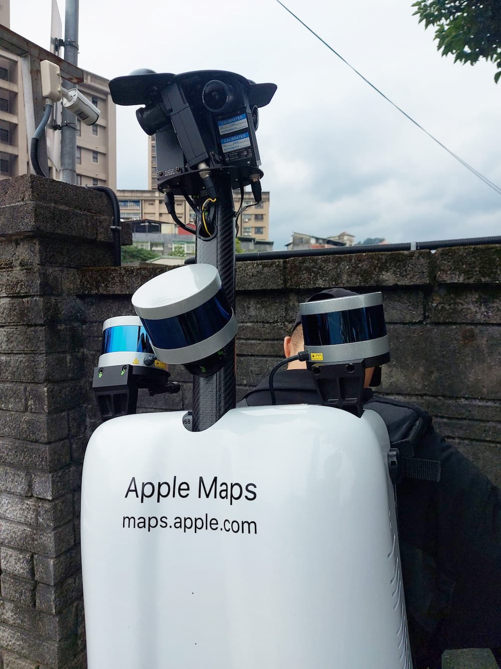 apple maps street view backpack a2