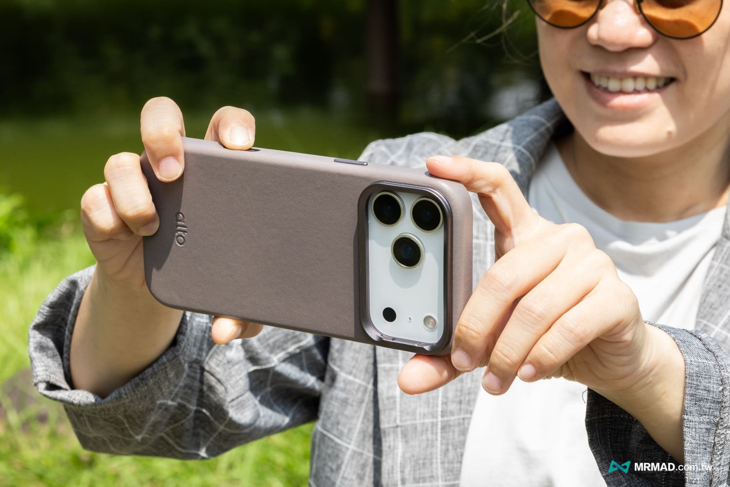 alto Uplop iPhone 17 磁吸皮革手機殼開箱與評價13