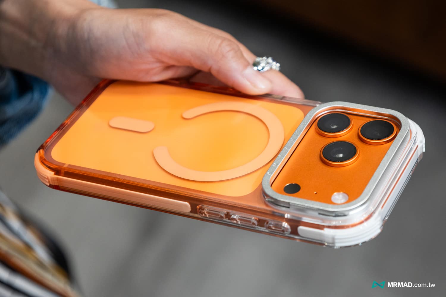 AURA SHIELD MAG CASE iPhone 17 開箱實測