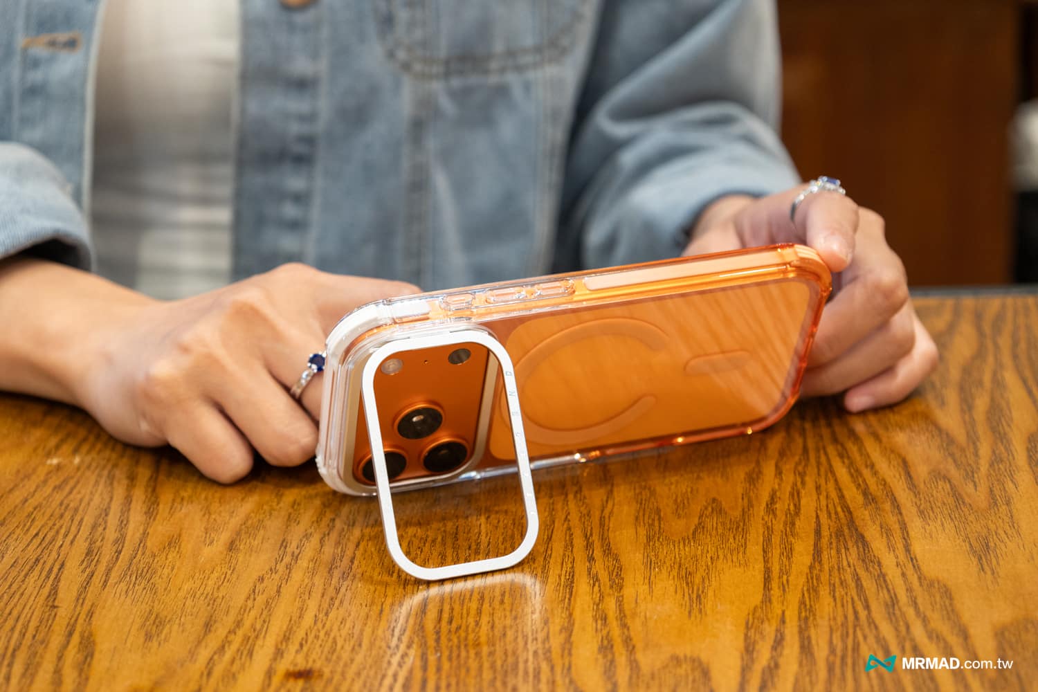 AURA SHIELD MAG CASE iPhone 17 開箱實測4