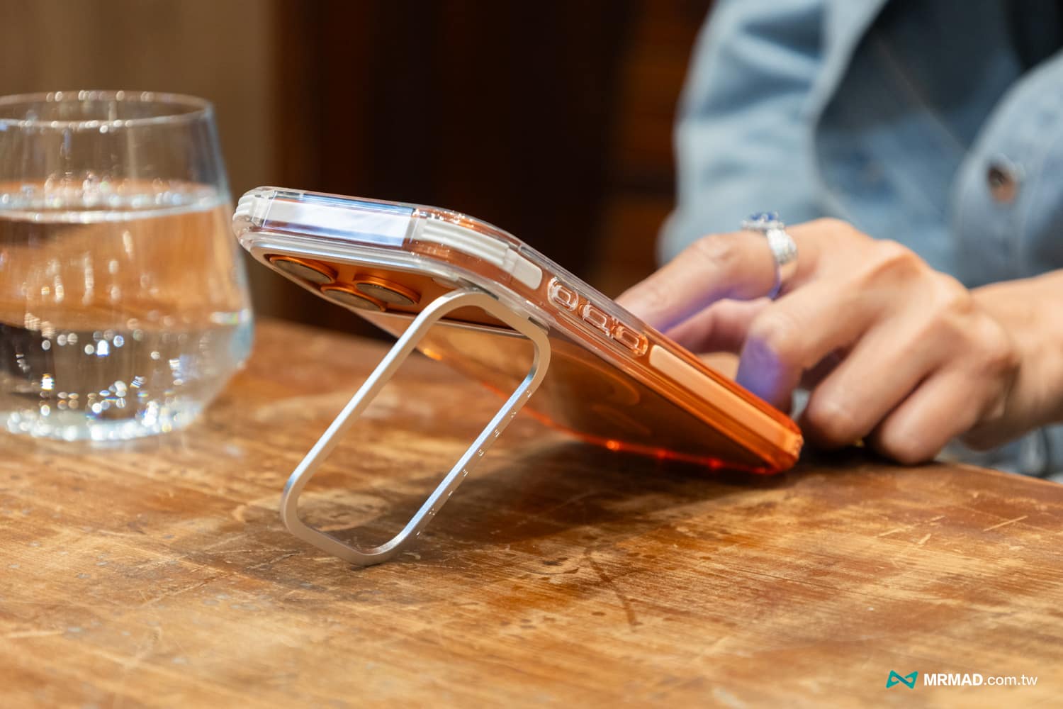 AURA SHIELD MAG CASE iPhone 17 開箱實測6