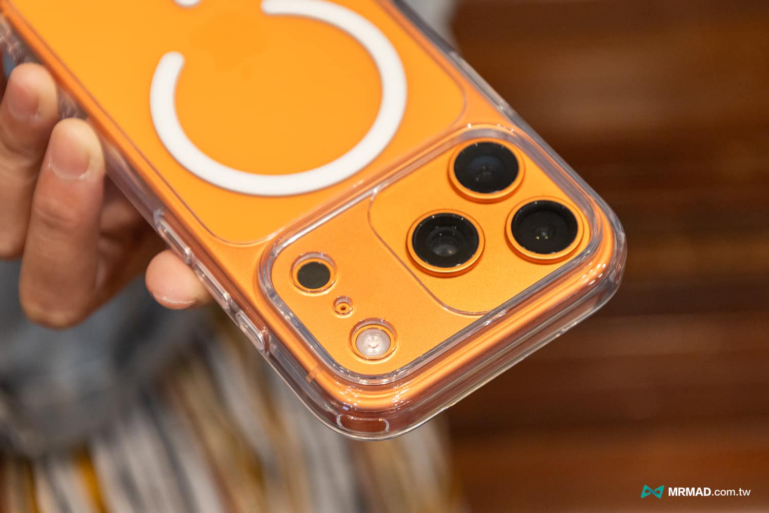 HYBRID CUSHION MAG CASE iPhone 17 開箱實測3