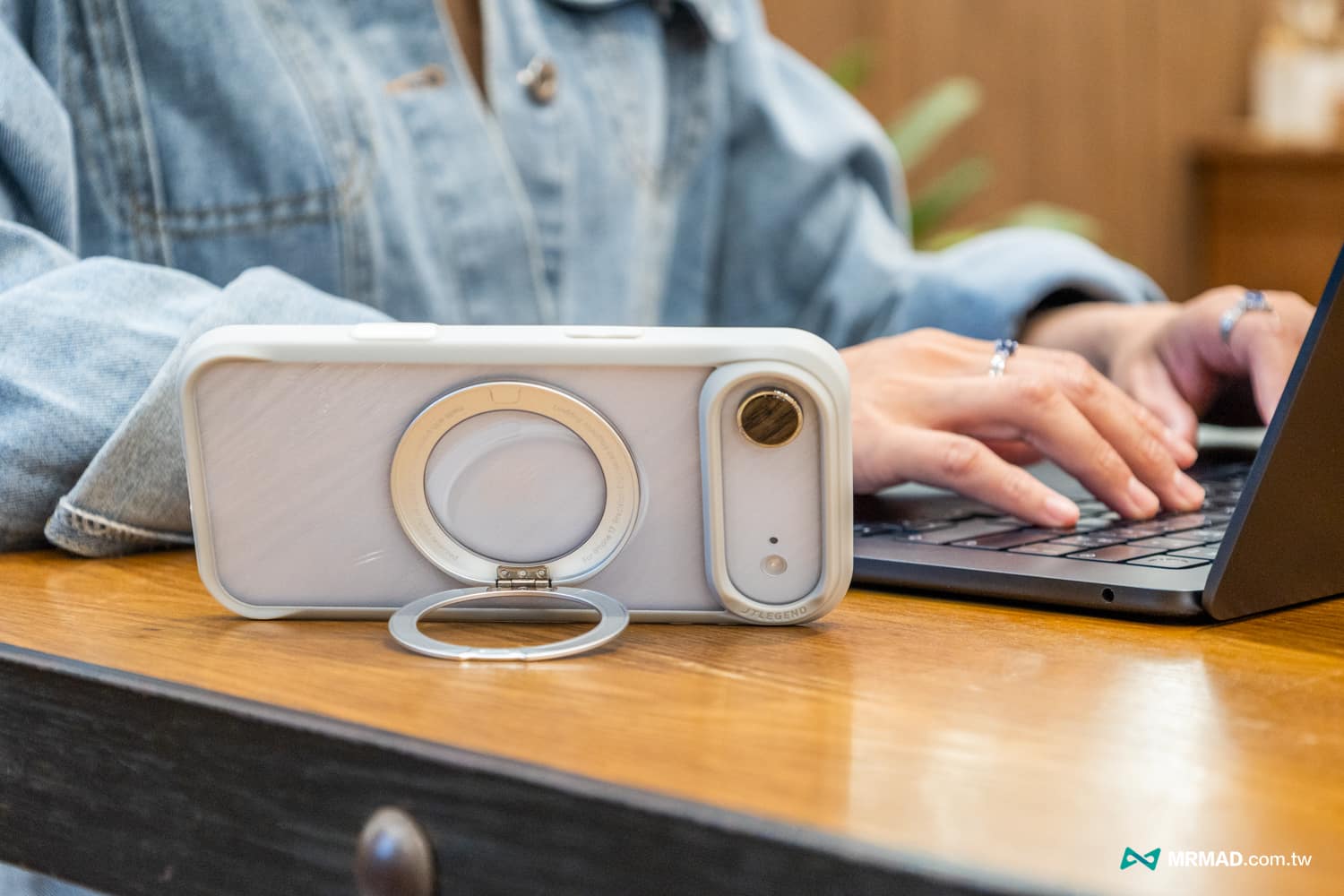 JTLEGEND REX MAG STAND CASE iPhone 17 開箱實測5