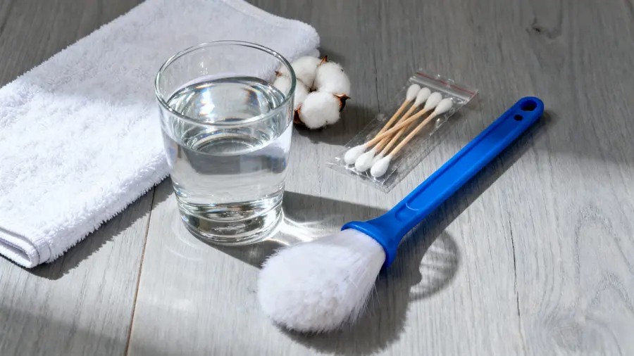 事先準備AirPods Pro清潔工具