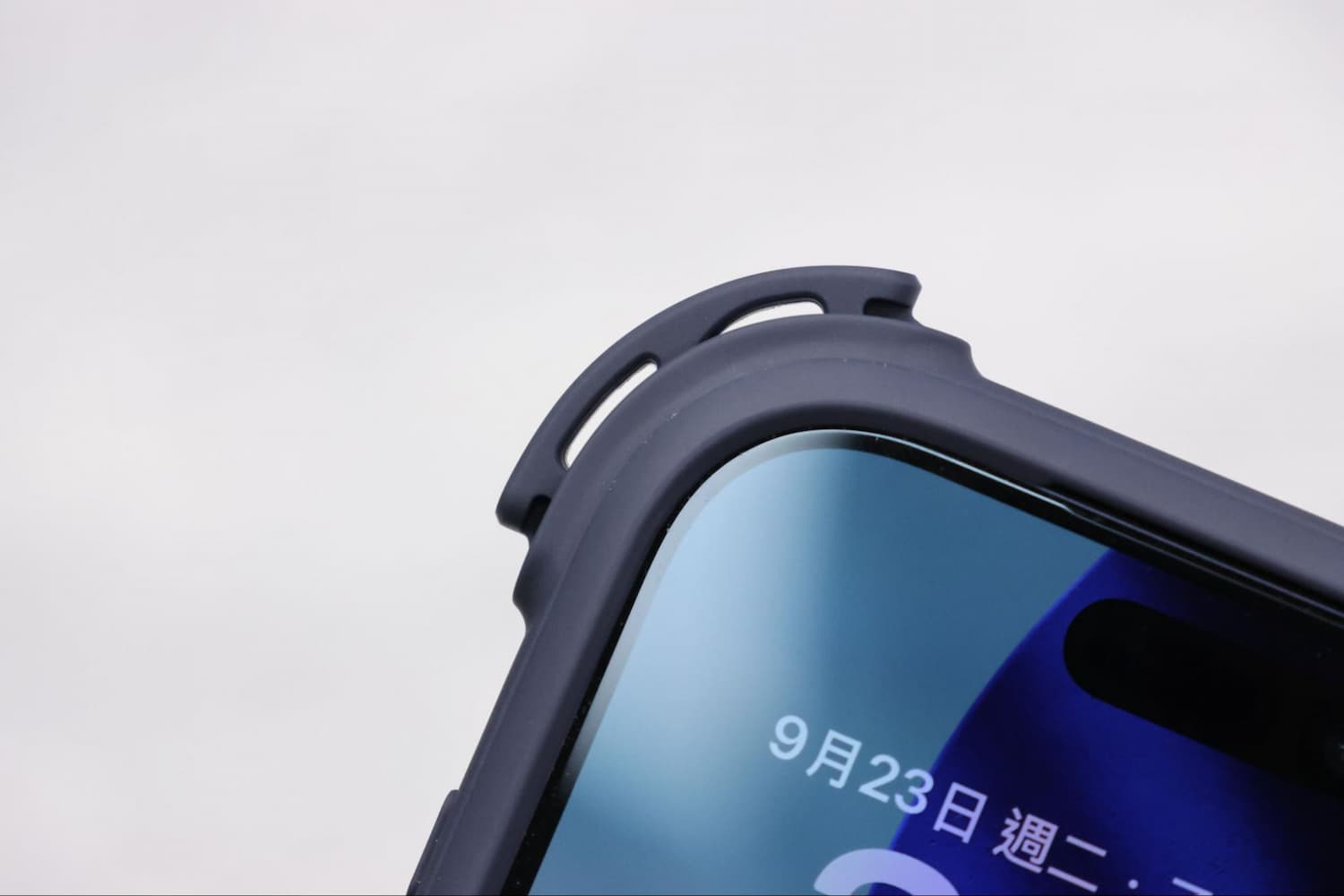 Odyssey Ultra M 終極防摔磁吸支架掛繩手機殼2