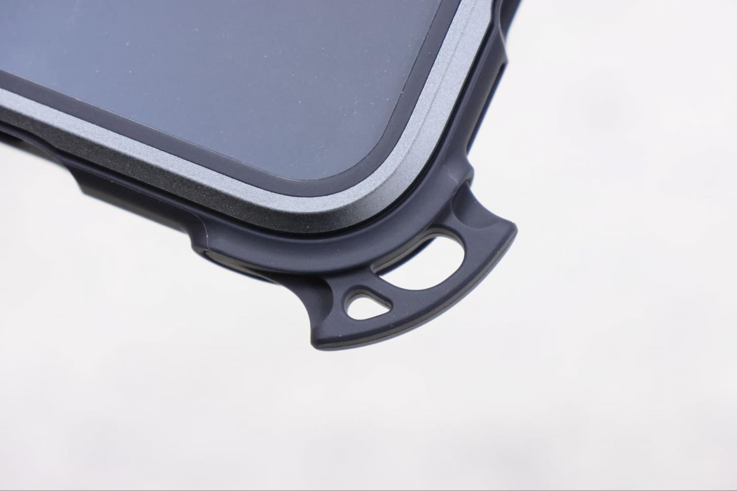 Odyssey Ultra M 終極防摔磁吸支架掛繩手機殼3