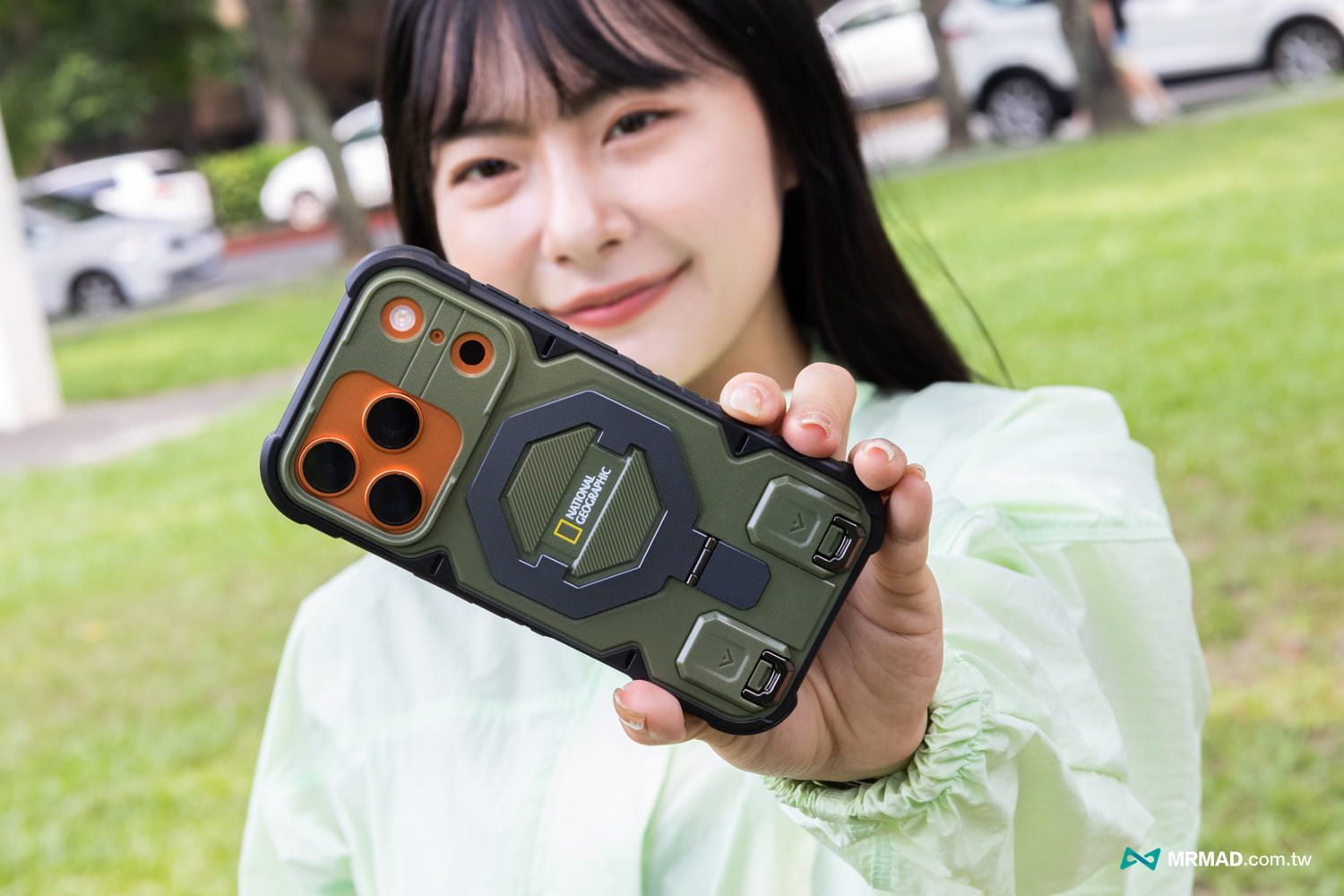 國家地理iPhone 17磁吸支架防摔保護殼MagSafe Rugged Explorer Case開箱3