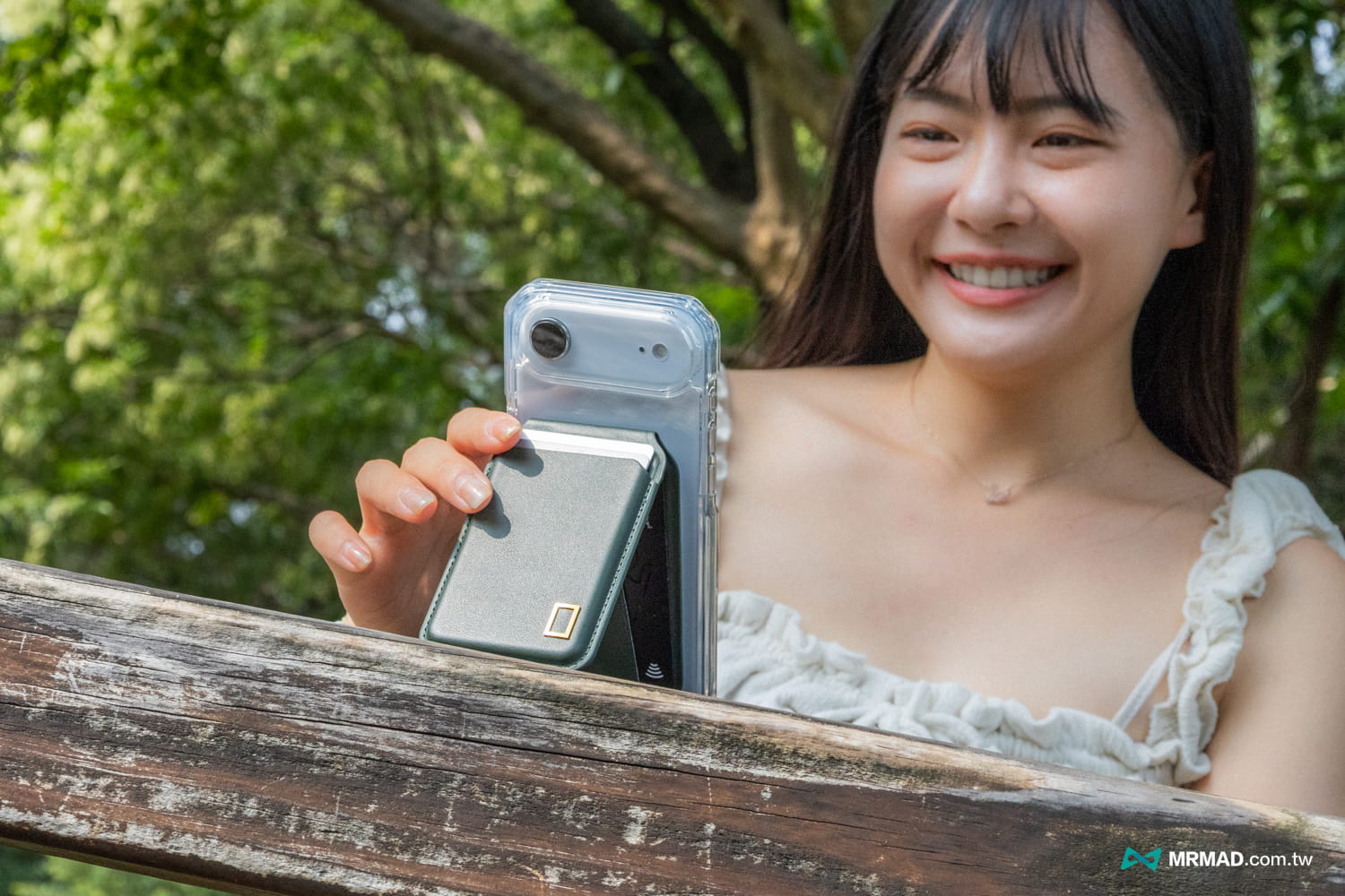 national geographic iphone17 case unboxing 63