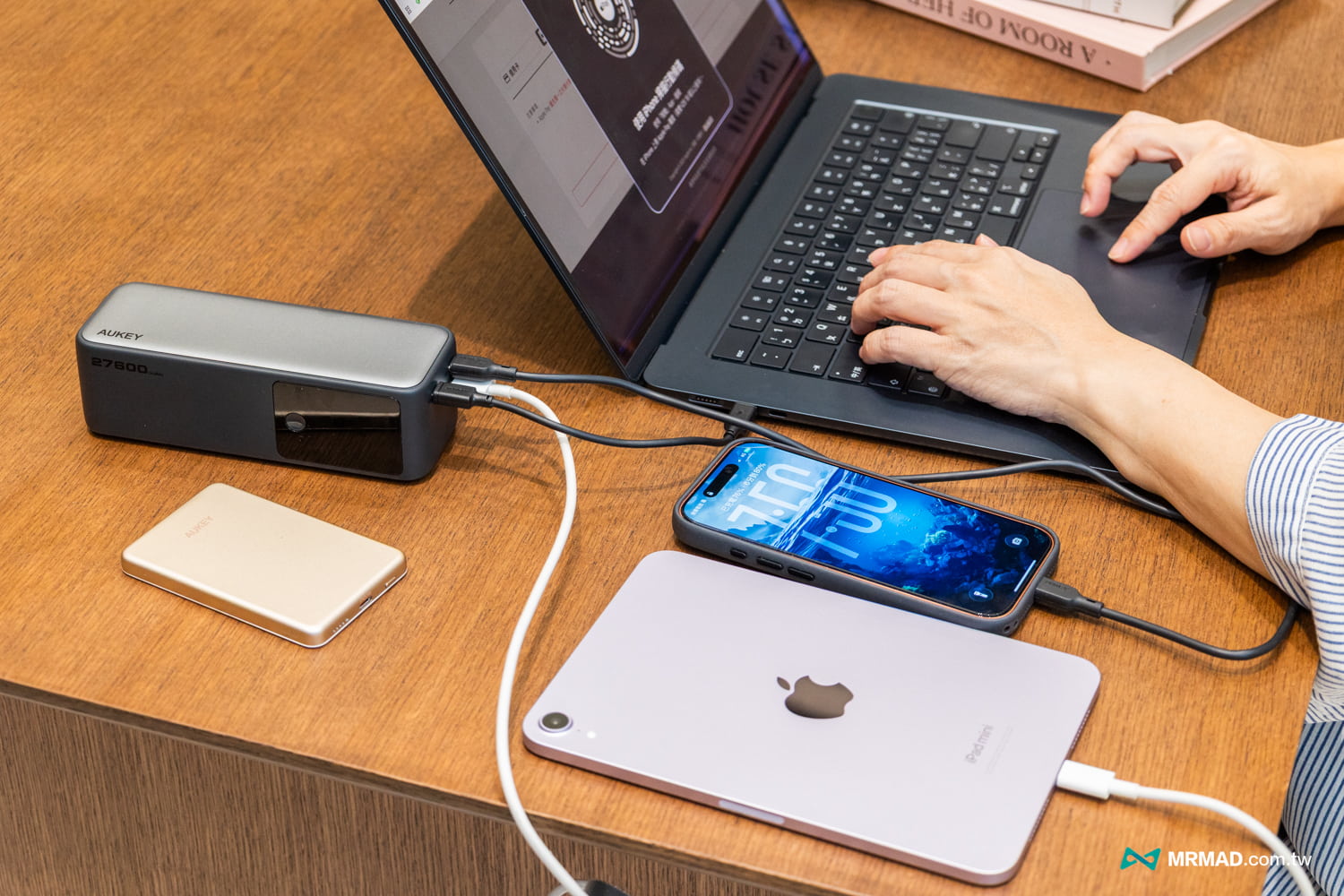 AUKEY PB-Y63 評價 27600mAh 140W PD快充9