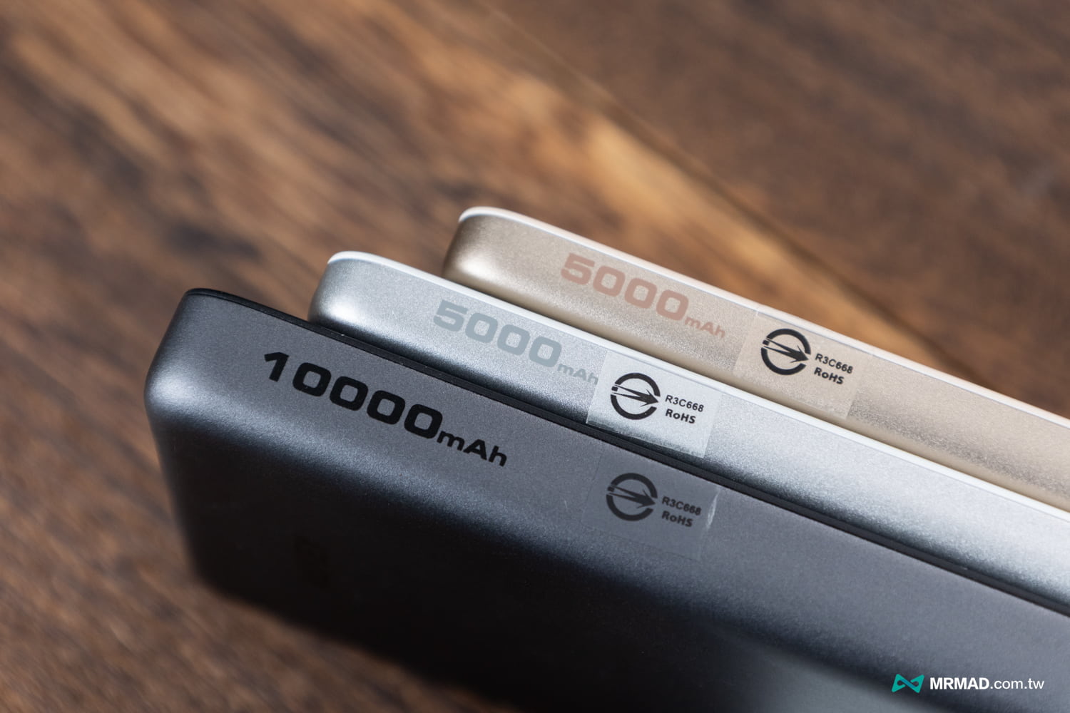 AUKEY Magfusion Qi2磁吸行動電源評測3