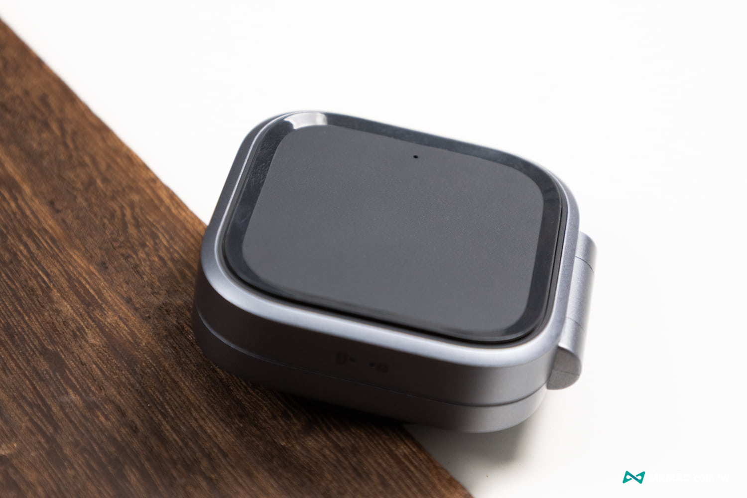 AUKEY MC211 MagFusion L 二合一 Qi2磁吸折疊式充電座15