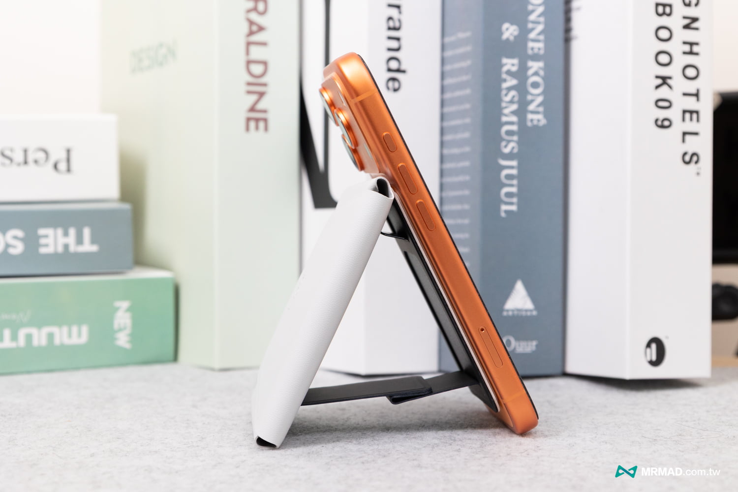 MOFT 多功能磁吸卡包 MOVAS開箱7