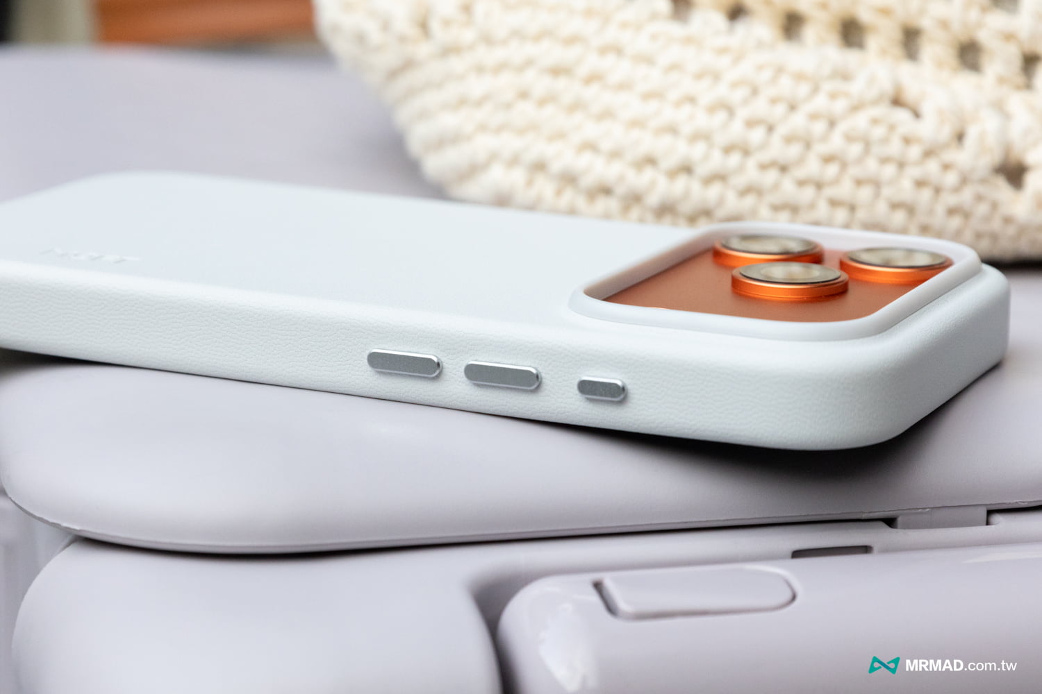 MOFT i17 皮革磁力保護殼 MOVAS開箱7