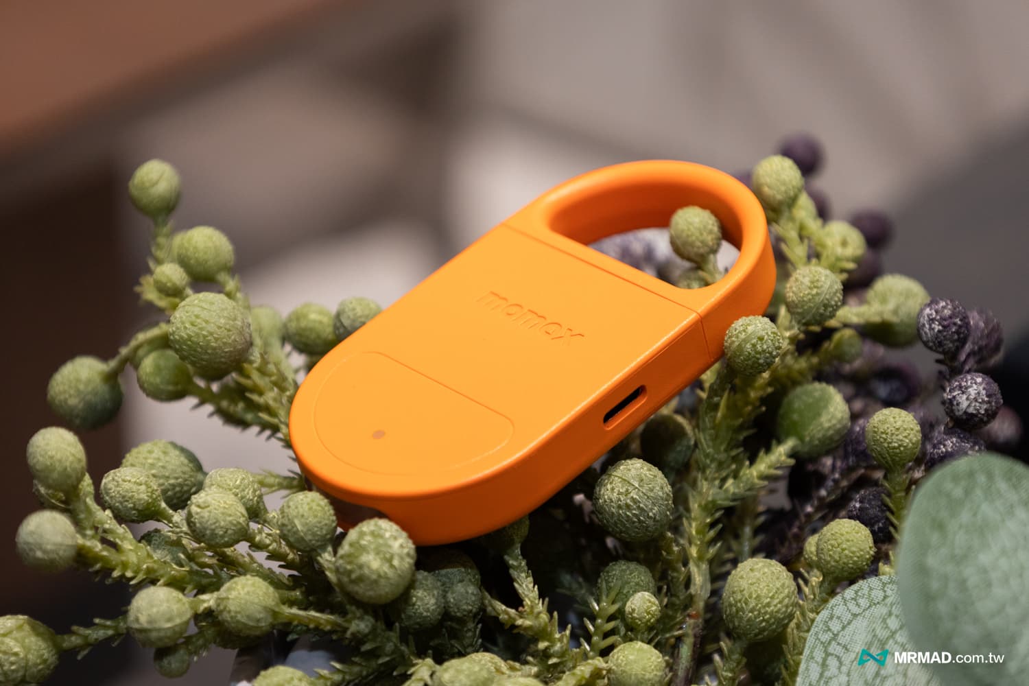 pinbuzz review unboxing anti theft alarm tracker a14