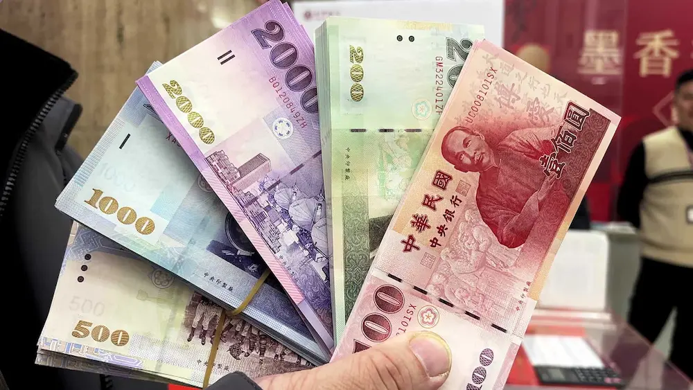 lunar new year new banknotes exchange atm a4