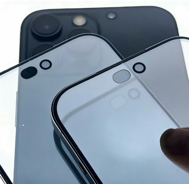 首款iPhone 18 Pro螢幕保護貼證實Face ID縮窄設計 4