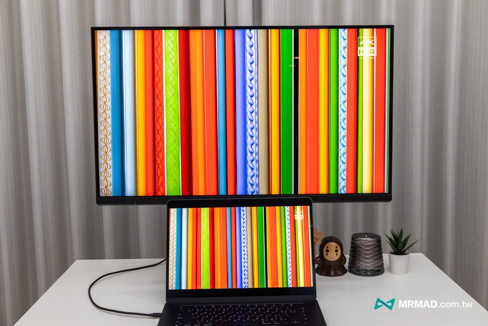 MA320UG螢幕色彩表現與MacBook對比實測4