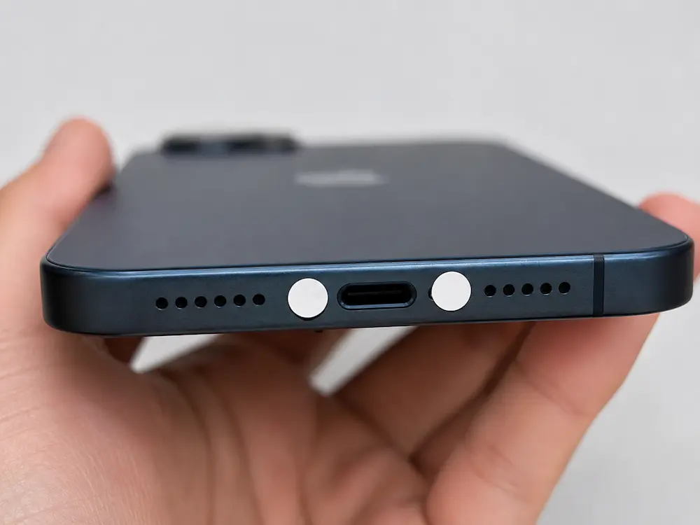完全拆解3萬網購福利機驚見iPhone港版拼裝機不實真相
