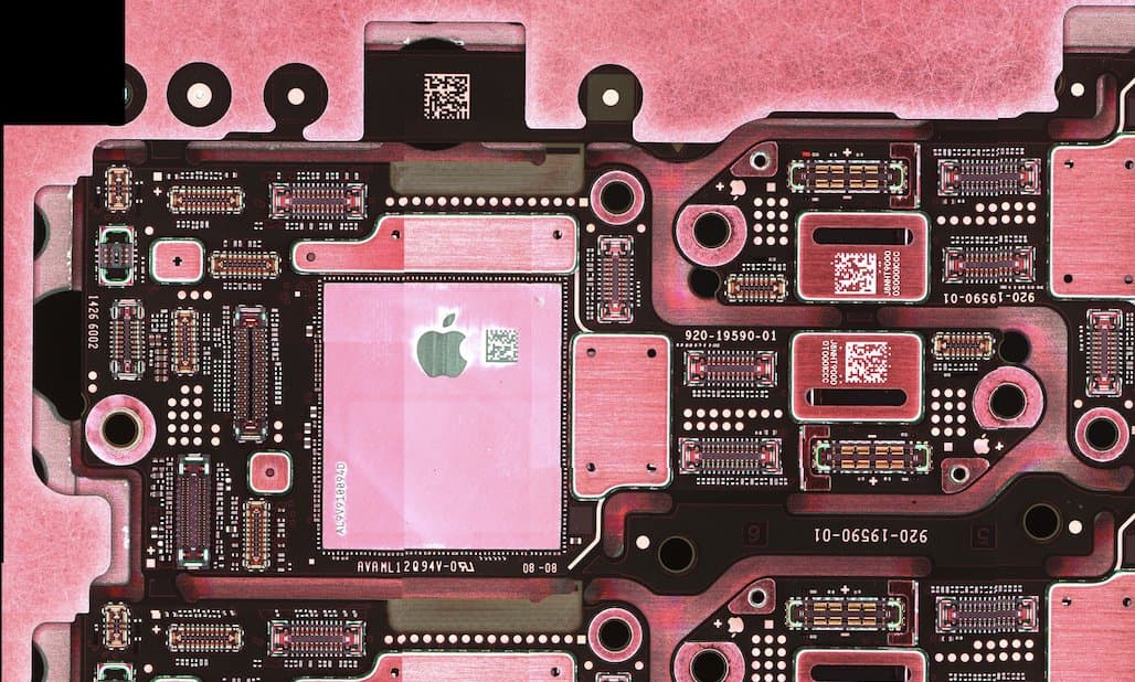 iPhone 18 Pro主機板疑似曝光,A20 Pro封裝與散熱設計大改 1
