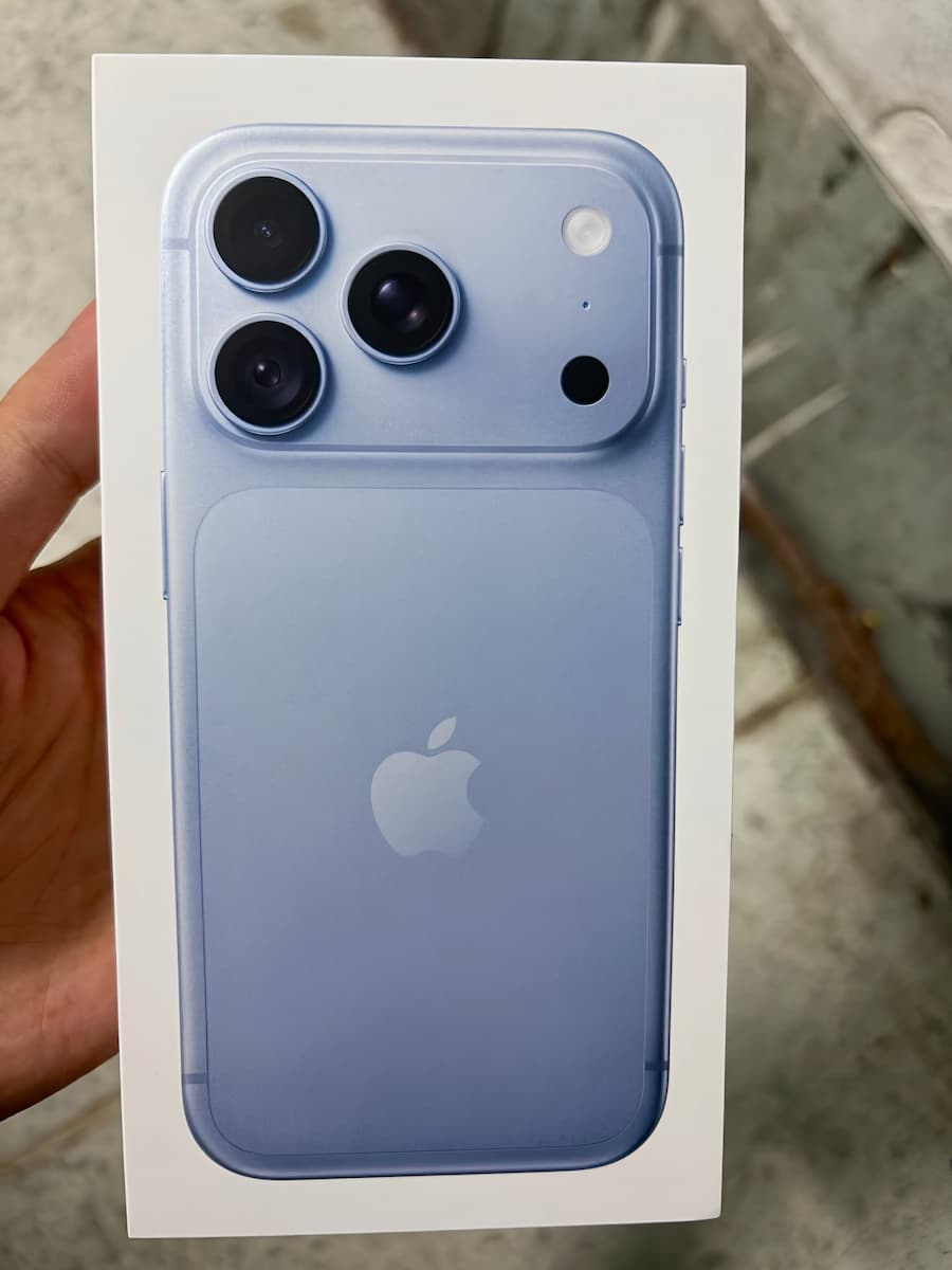 疑似蘋果iPhone 18 Pro Max包裝盒流出