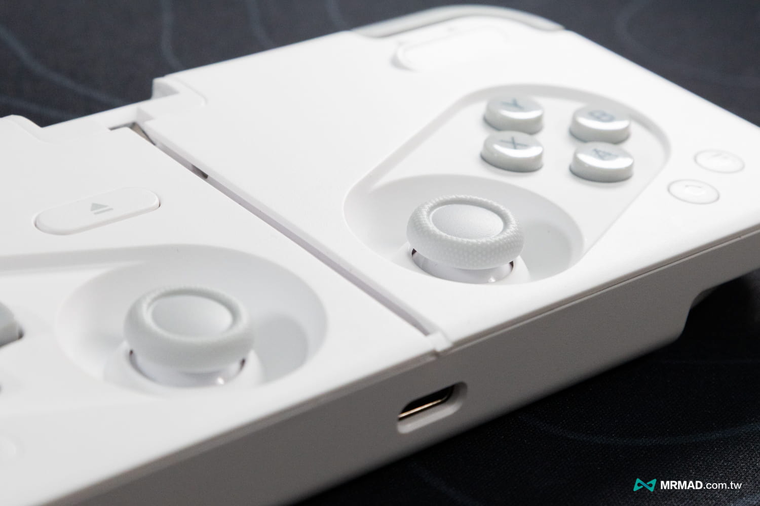 電競規格 GameSir Mag-Res 搖桿與霍爾板機