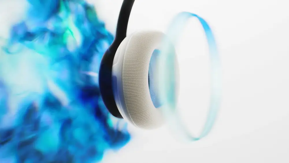 Beats 360亮點1. 主動降噪提升最高 1.75 倍，八麥克風系統強化環境噪音處理