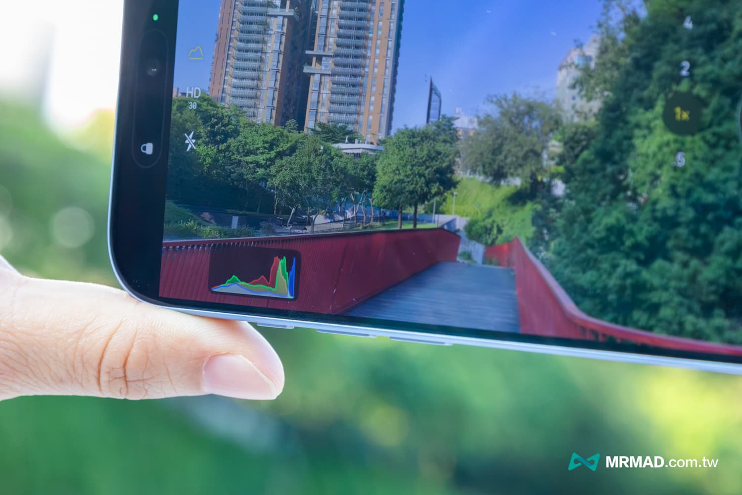 iphone 18 pro review a44