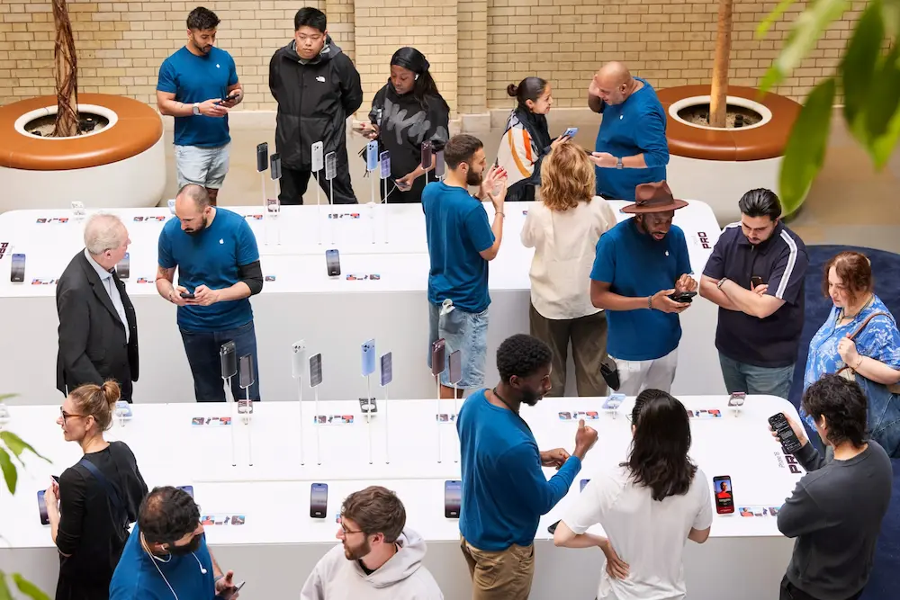 where to buy iphone online vs in store a2